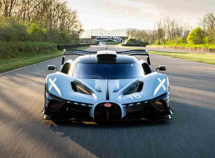 Bugatti proprietario garage