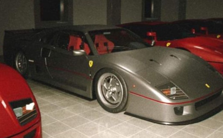 La presunta Ferrari F40 Coda Lunga 