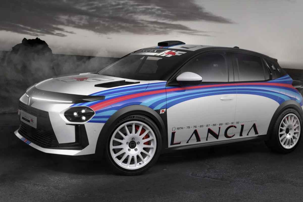 Il rilancio di Lancia nel settore rally è accompagnato da una strategia che punta a mantenere alta la tradizione sportiva attraverso vetture