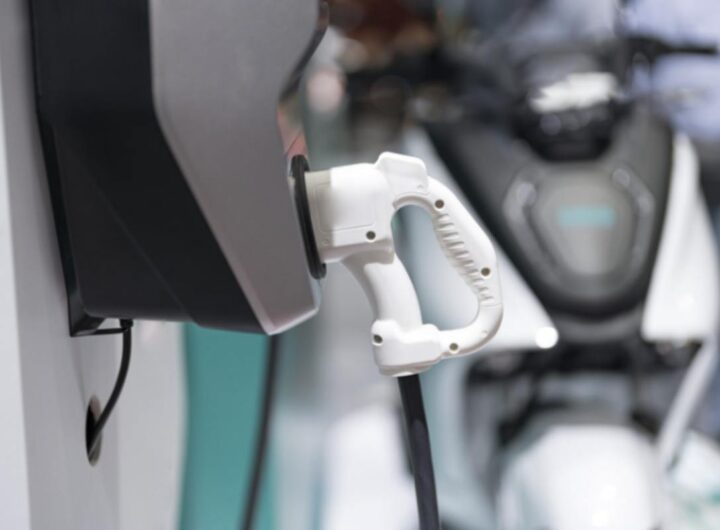 Questa scoperta potrebbe rivoluzionare il settore delle due ruote, offrendo soluzioni concrete e all’avanguardia per una mobilità più ecologica e efficiente.