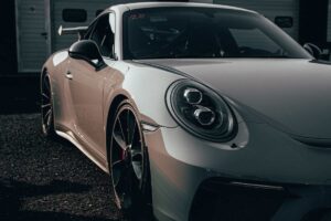 porsche rubata: furto in tempo record a Londra