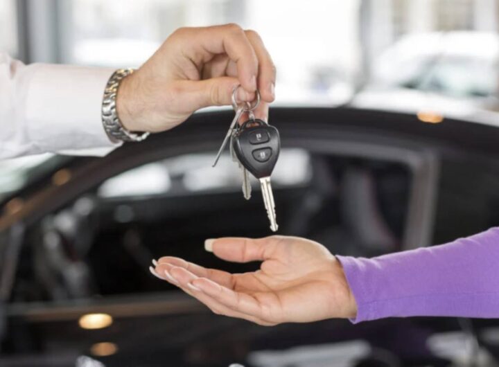 Dal suo debutto nel novembre 2004 in Giappone, la Suzuki Swift si è distinta per il design innovativo e una filosofia costruttiva