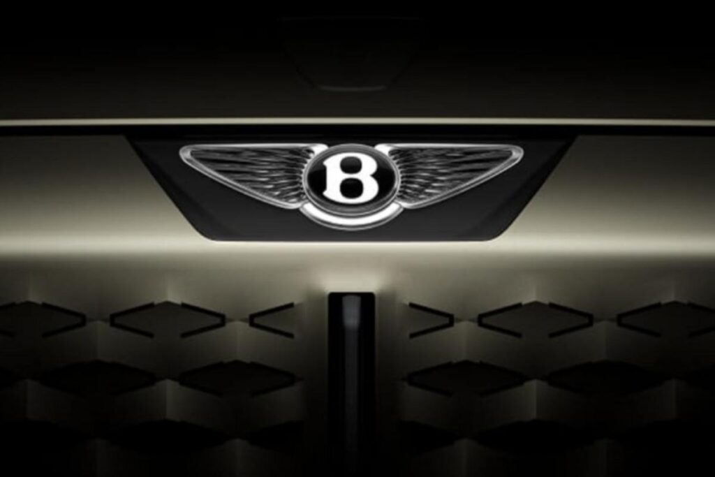 Il futuro SUV urbano Bentley sarà il più compatto della gamma, con una lunghezza inferiore ai cinque metri, posizionandosi al di sotto del Bentayga