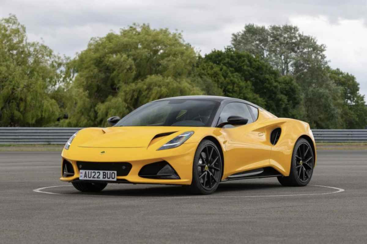 Lotus ha già una certa esperienza con la tecnologia ibrida plug-in, avendo presentato nel 2010 il concept Evora 414E,
