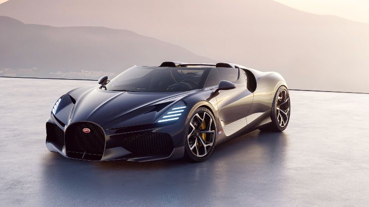 Cabriolet Bugatti supercar