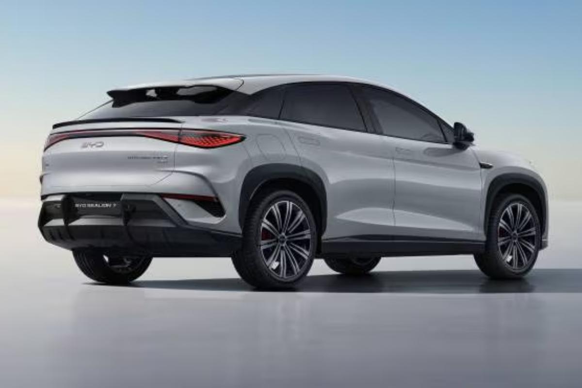 BYD Sealion 7
